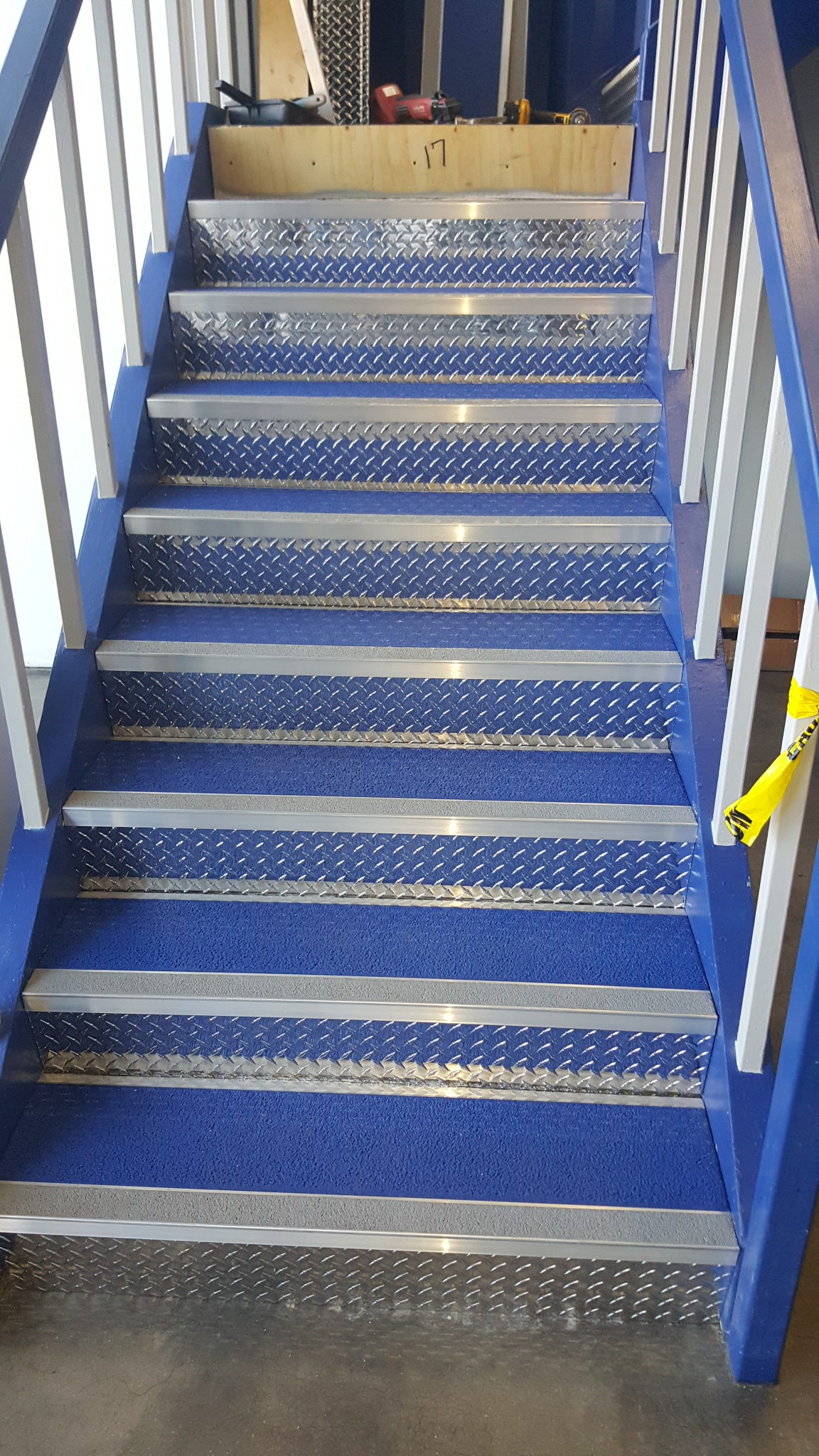 Aluminum Stair Tread - 7.5-inch (Steps)